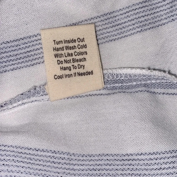 Sweet Wanderer striped top size medium - Picture 6 of 9